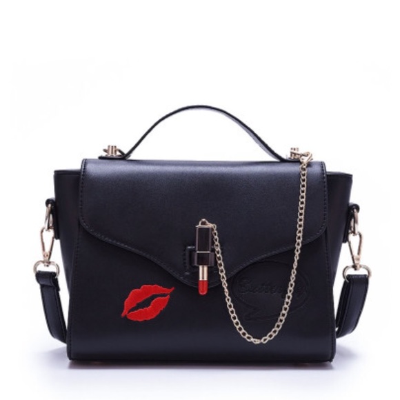 Handbags - 🎁 Lipstick Chain Clasp Crossbody Bag